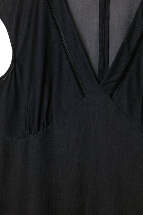 Trendyol Curve Damen Schwarz Einfarbig Midi Ärmellos A-Linie Große Größen Kleid - Image 5