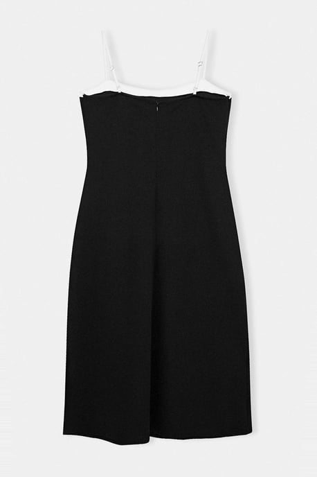 Trendyol Curve Damen Schwarz Einfarbig Midi Ärmellos Casual Bodycon Große Größen Kleid - Image 5
