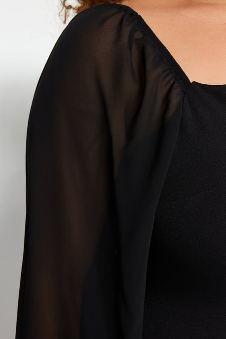 Trendyol Curve Damen Schwarz Einfarbig Midi Lang Elegant/Abend Bodycon Große Größen Kleid - Image 4