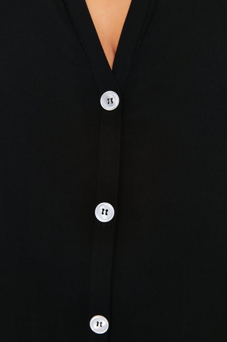 Trendyol Curve Damen Schwarz Einfarbig Midi Lang Strandmode Hemdblusenkleid Große Größen Kleid - Image 4