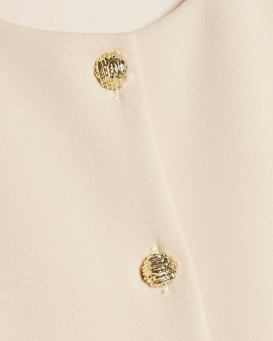 River Island Mädchenkleid Cremefarben Plissierter Schleifensaum Rundhalsausschnitt - Image 3