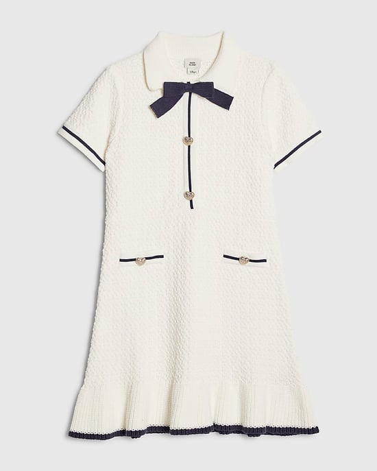 River Island Mädchenkleid aus Bouclé mit Schleife in Creme - Image 1