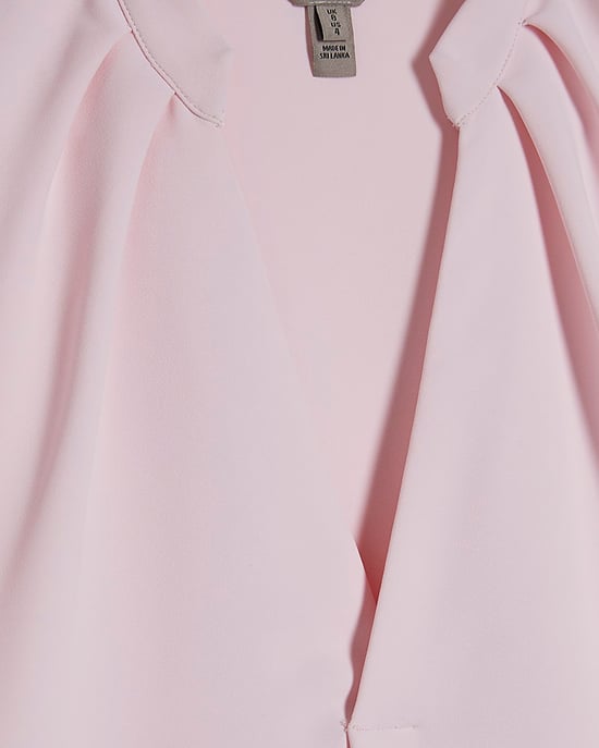 River Island Damen-T-Shirt Rosa Crêpe V-Ausschnitt Kurzarm - Image 5