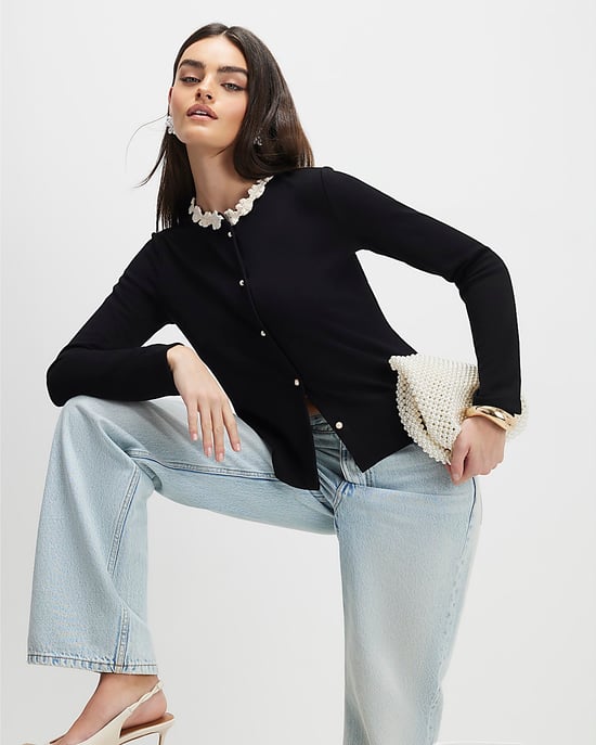 River Island Damen-Top Schwarz Langarm Blumenbesatz - Image 1