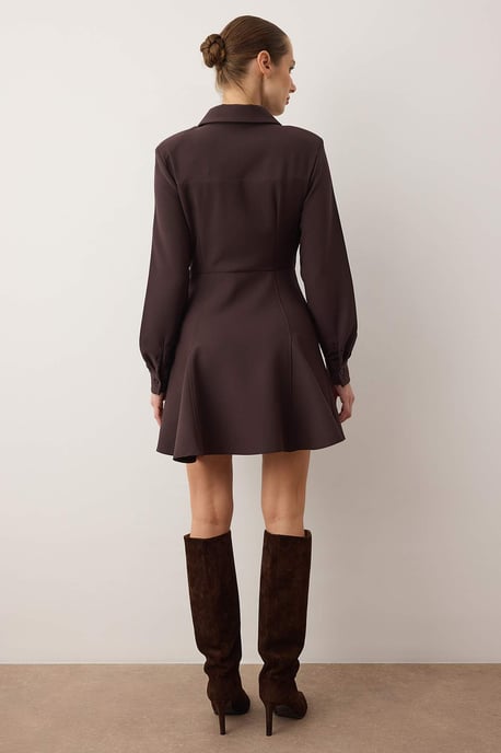 TRENDYOLMİLLA Damen Braun Einfarbig Kurz / Mini Lang Casual Skater Kleider - Image 3