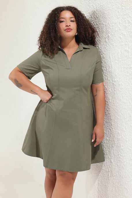 Trendyol Curve Damen Khaki Einfarbig Kurz / Mini Kurz Casual Hemdblusenkleid Große Größen Kleid - Image 6