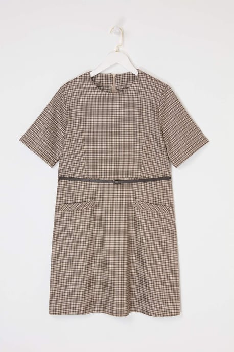 Trendyol Curve Damen Beige Kariert Kurz / Mini Kurz A-Linie Große Größen Kleid - Image 3