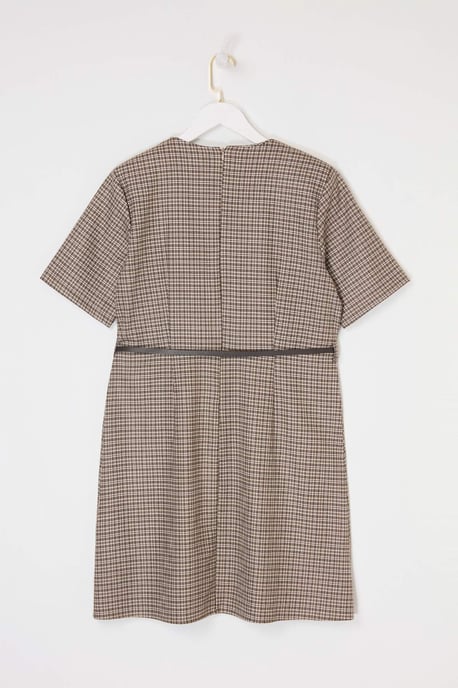 Trendyol Curve Damen Beige Kariert Kurz / Mini Kurz A-Linie Große Größen Kleid - Image 5