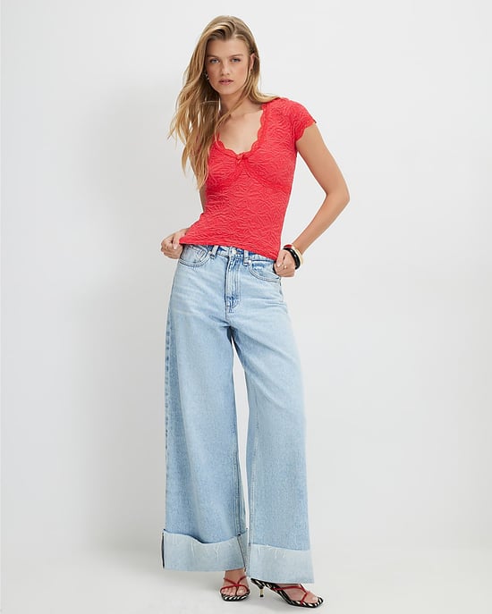 River Island Damenoberteil Rot mit kurzen Ärmeln und strukturiertem Spitzenbesatz - Image 4