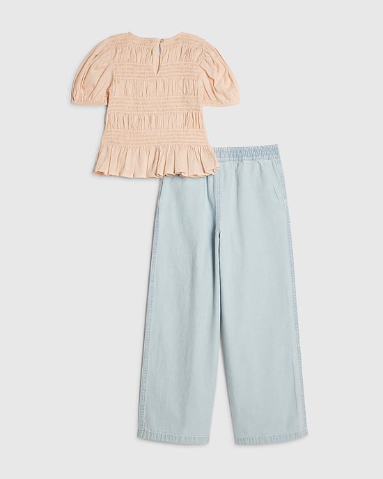 River Island Mädchen Top & Denim-Jogginghose-Set Rosa Schleife 2-teilig - Image 2
