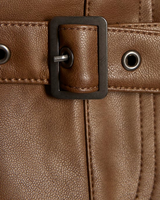 River Island Damen Minirock Braun Kunstleder Mit Gürtel - Image 5