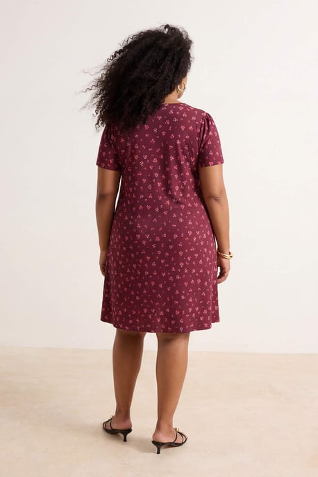 Trendyol Curve Damen Bordeaux Geblümt Kurz / Mini Kurz Casual Skater Große Größen Kleid - Image 2