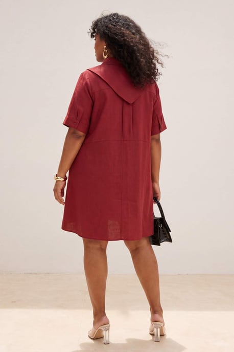 Trendyol Curve Damen Bordeaux Einfarbig Kurz / Mini Kurz Casual A-Linie Große Größen Kleid - Image 3
