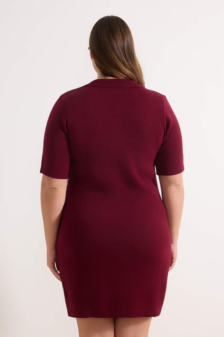 Trendyol Curve Damen Bordeaux Einfarbig Kurz / Mini Kurz Casual Gerade Große Größen Kleid - Image 3