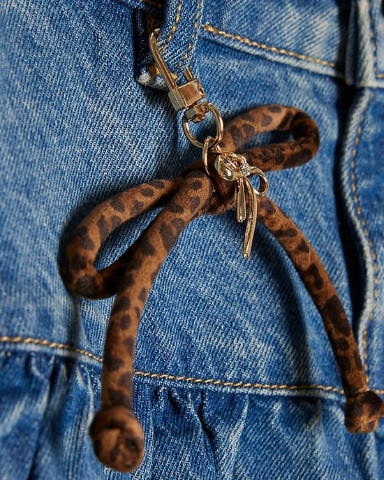 River Island Mädchen Rara Rock Blau Denim & Schleifen-Schlüsselanhänger - Image 3