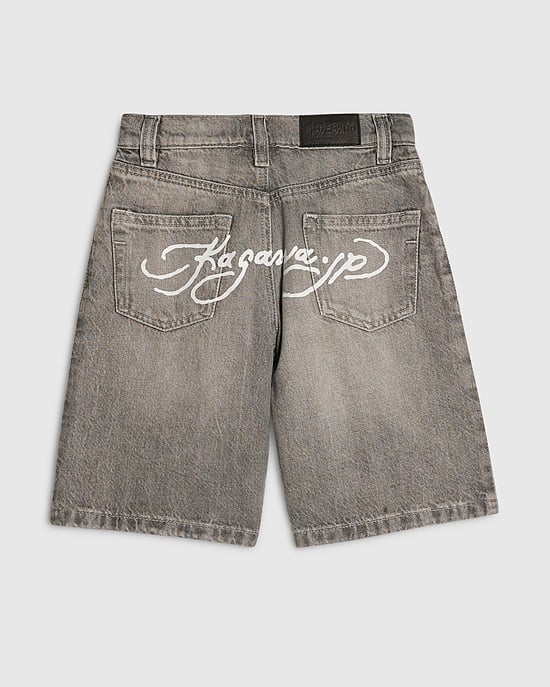 River Island Jungen-Jeansshorts Grau Grafik hinten Reißverschluss Knopf - Image 5