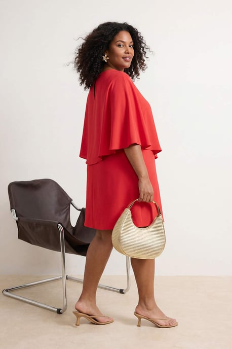 Trendyol Curve Damen Rot Einfarbig Kurz / Mini Ärmellos Gerade Große Größen Kleid - Image 2