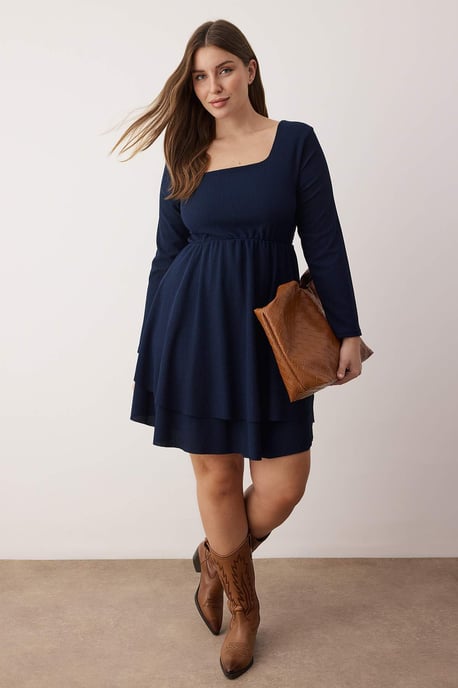 Trendyol Curve Damen Dunkelblau Einfarbig Kurz / Mini Lang Casual Skater Große Größen Kleid - Image 6