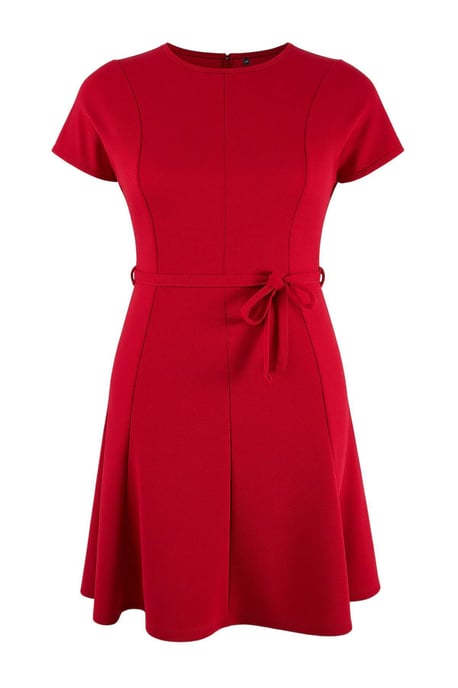 Trendyol Curve Damen Rot Einfarbig Kurz / Mini Kurz Casual Skater Große Größen Kleid - Image 3