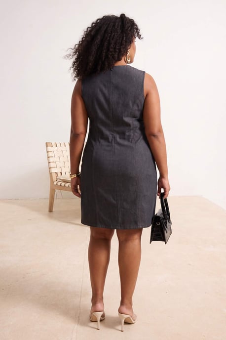 Trendyol Curve Damen Dunkelblau Einfarbig Kurz / Mini Ärmellos A-Linie Große Größen Kleid - Image 2