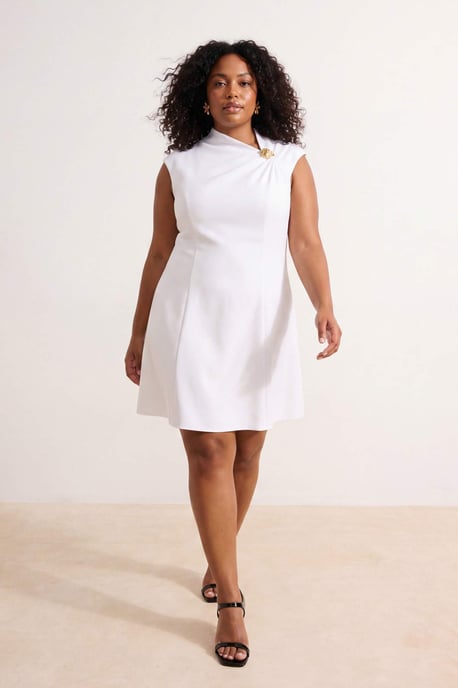 Trendyol Curve Damen Weiß Einfarbig Kurz / Mini Kurz Elegant/Abend Skater Große Größen Kleid - Image 6
