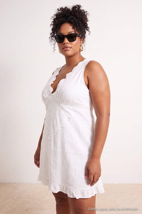 Trendyol Curve Damen Weiß Einfarbig Kurz / Mini Ärmellos A-Linie Große Größen Kleid - Image 6