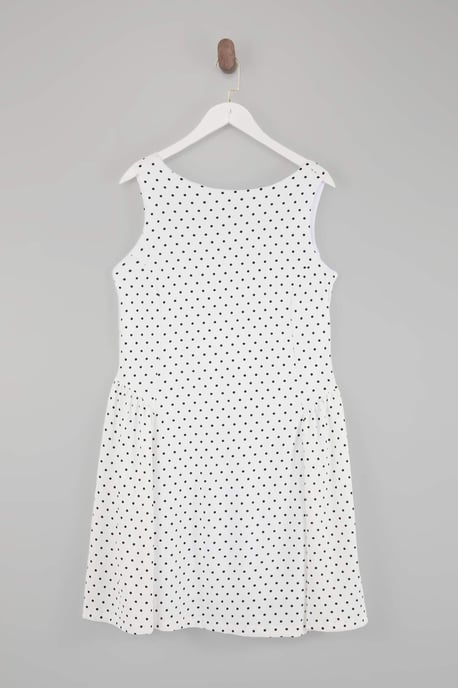 Trendyol Curve Damen Weiß Gepunktet Kurz / Mini Ärmellos Casual A-Linie Große Größen Kleid - Image 3