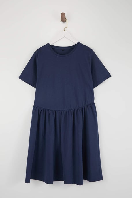 Trendyol Curve Damen Dunkelblau Einfarbig Kurz / Mini Kurz Casual Skater Große Größen Kleid - Image 3