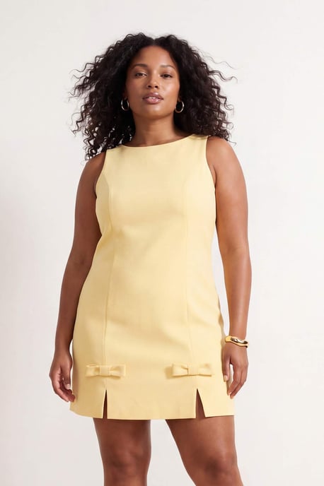 Trendyol Curve Damen Gelb Einfarbig Kurz / Mini Ärmellos Elegant/Abend A-Linie Große Größen Kleid - Image 6