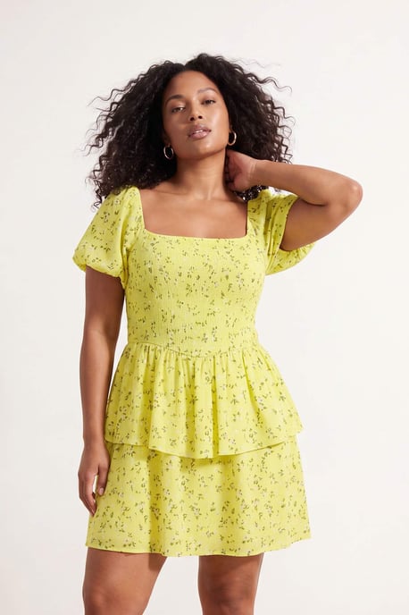 Trendyol Curve Damen Gelb Geblümt Kurz / Mini Kurz A-Linie Große Größen Kleid - Image 6