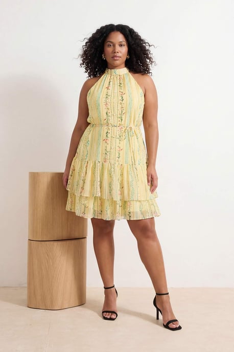 Trendyol Curve Damen Gelb Geblümt Kurz / Mini Ärmellos Casual A-Linie Große Größen Kleid - Image 2
