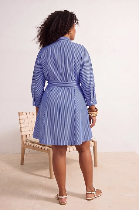 Trendyol Curve Damen Blau Einfarbig Kurz / Mini Lang Casual Hemdblusenkleid Große Größen Kleid - Image 2