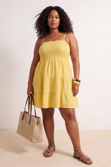 Trendyol Curve Damen Gelb Einfarbig Kurz / Mini Ärmellos A-Linie Große Größen Kleid - Image 6