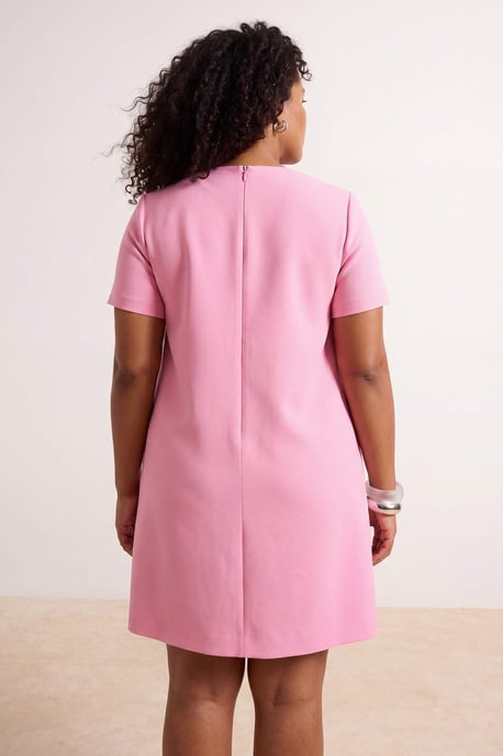 Trendyol Curve Damen Rosa Einfarbig Kurz / Mini 3/4-Arm Casual A-Linie Große Größen Kleid - Image 4