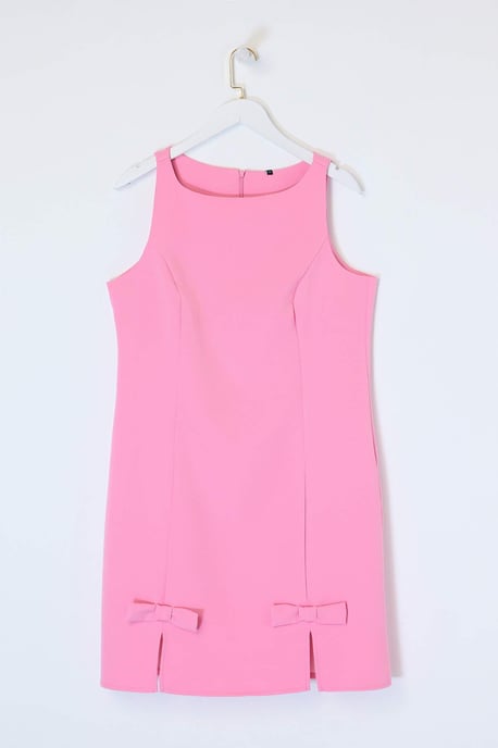 Trendyol Curve Damen Rosa Einfarbig Kurz / Mini Ärmellos Elegant/Abend A-Linie Große Größen Kleid - Image 3