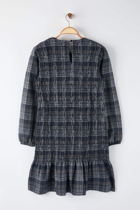 Trendyol Curve Damen Mehrfarbig Kariert Kurz / Mini Lang Casual Bodycon Große Größen Kleid - Image 4