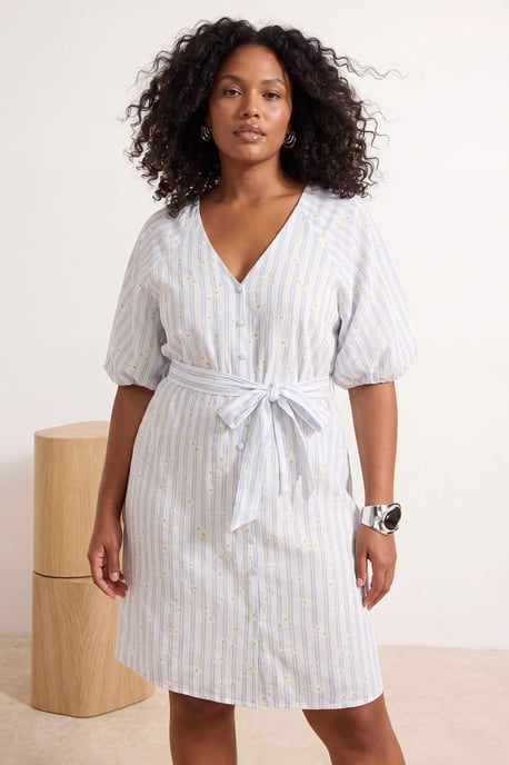 Trendyol Curve Damen Mehrfarbig Geblümt Kurz / Mini Kurz Gerade Große Größen Kleid - Image 1