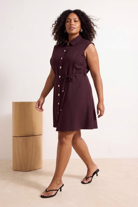 Trendyol Curve Damen Braun Einfarbig Kurz / Mini Ärmellos Casual A-Linie Große Größen Kleid - Image 2