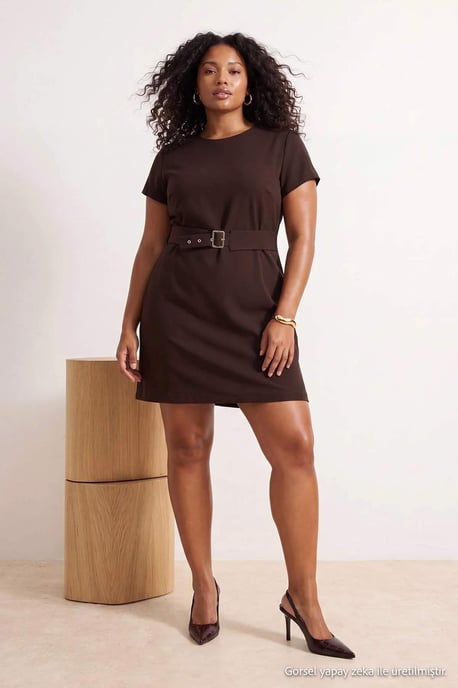 Trendyol Curve Damen Braun Gestreift Kurz / Mini Kurz Bodycon Große Größen Kleid - Image 1