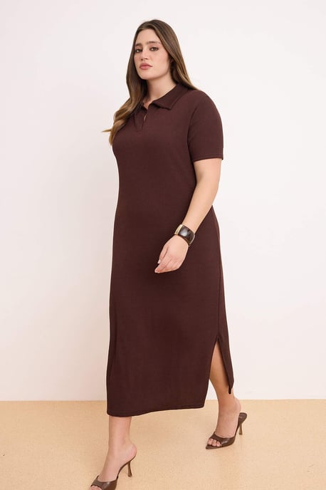 Trendyol Curve Damen Braun Einfarbig Kurz / Mini Kurz Casual Gerade Große Größen Kleid - Image 6