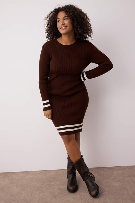 Trendyol Curve Damen Braun Gestreift Kurz / Mini Lang Casual Bodycon Große Größen Kleid - Image 1