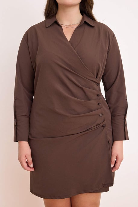 Trendyol Curve Damen Braun Gestreift Kurz / Mini Lang Casual Hemdblusenkleid Große Größen Kleid - Image 2
