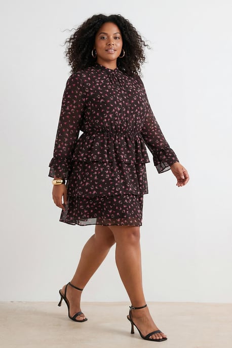 Trendyol Curve Damen Braun Geblümt Kurz / Mini Lang Party A-Linie Große Größen Kleid - Image 1
