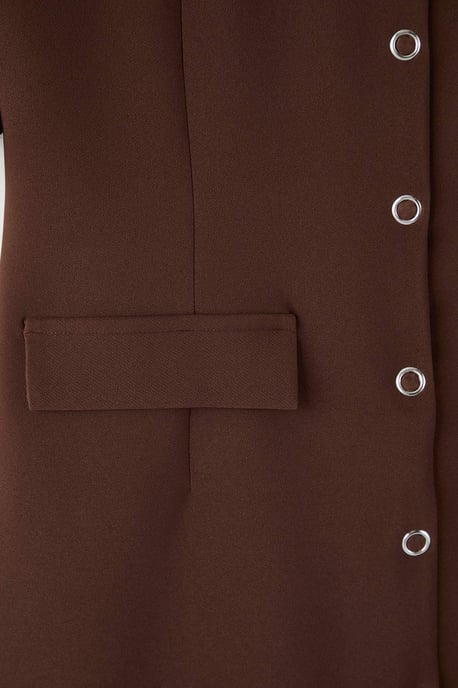 Trendyol Curve Damen Braun Einfarbig Kurz / Mini Kurz Casual A-Linie Große Größen Kleid - Image 5