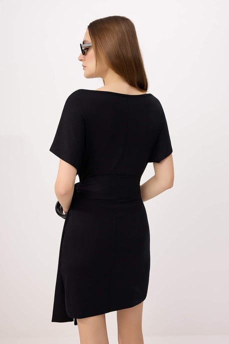 TRENDYOLMİLLA Damen Schwarz Einfarbig Extra Kurz / Super Mini Kurz Bodycon Kleider - Image 3