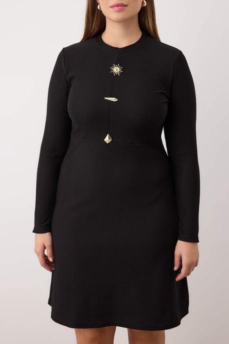 Trendyol Curve Damen Schwarz Einfarbig Kurz / Mini Lang Casual A-Linie Große Größen Kleid - Image 4