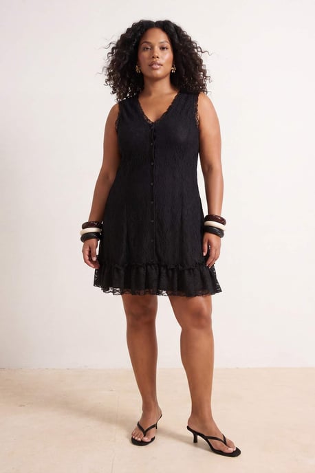 Trendyol Curve Damen Schwarz Einfarbig Kurz / Mini Ärmellos A-Linie Große Größen Kleid - Image 1