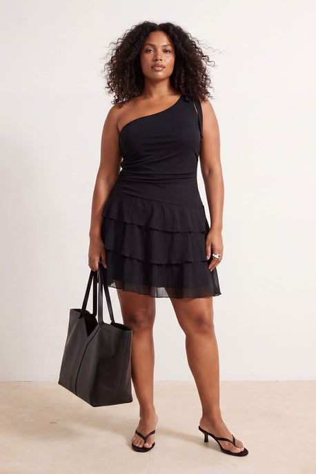 Trendyol Curve Damen Schwarz Einfarbig Kurz / Mini Ärmellos Skater Große Größen Kleid - Image 6