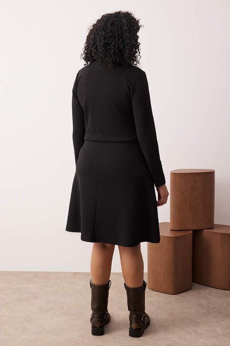 Trendyol Curve Damen Schwarz Einfarbig Kurz / Mini Lang Casual A-Linie Große Größen Kleid - Image 3