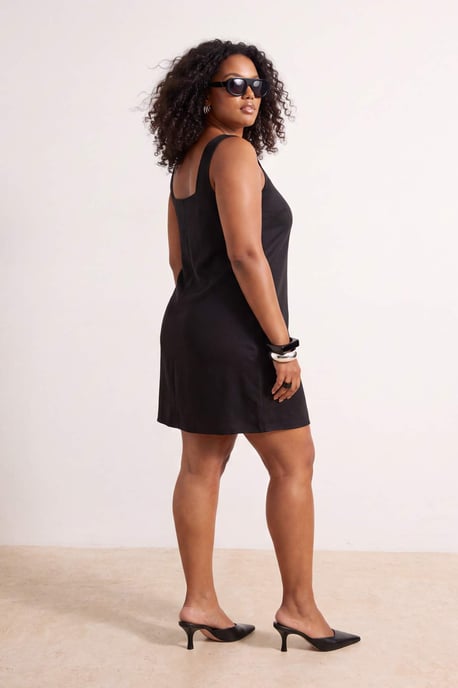 Trendyol Curve Damen Schwarz Geblümt Kurz / Mini Ärmellos A-Linie Große Größen Kleid - Image 3